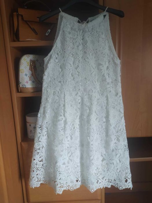 Koronkowa sukienka 3D biała glamour gipiura