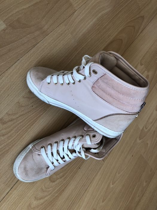 Bershka buty sneakersy sportowe na koturnie róż 38