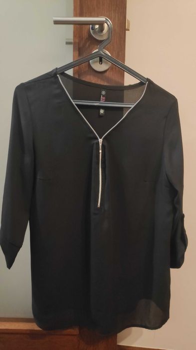Black blouse, like new