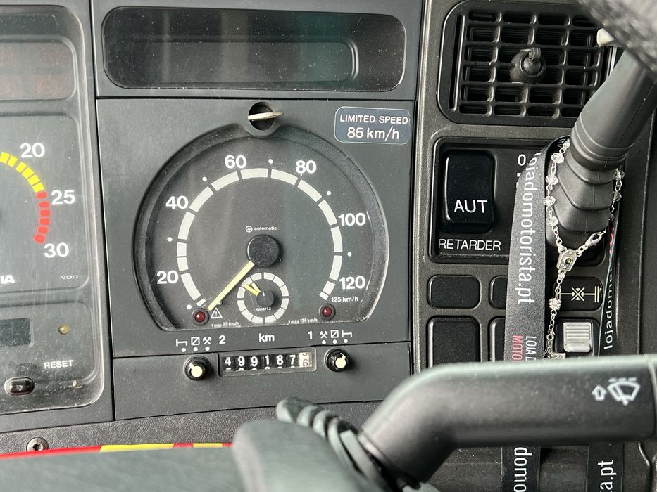 Scania 94D 220cv