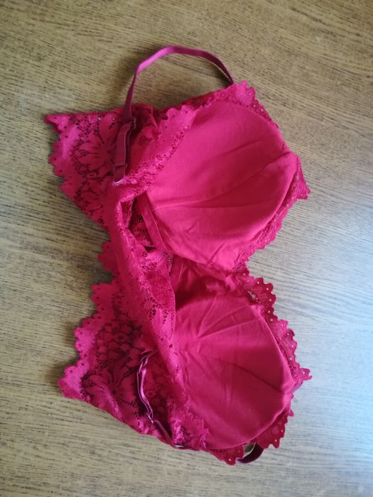 Stanik koronkowy A bordowy NOWY