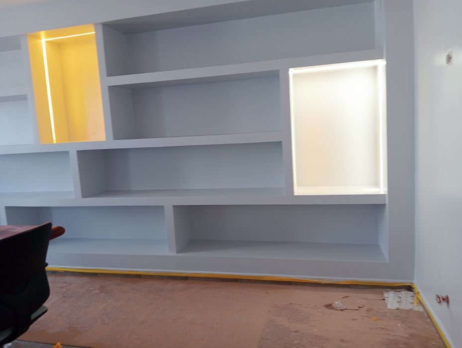 Pintor  profissional   faz se orçamentos avaliação reparação  interior exterior obras  de raiz  particular