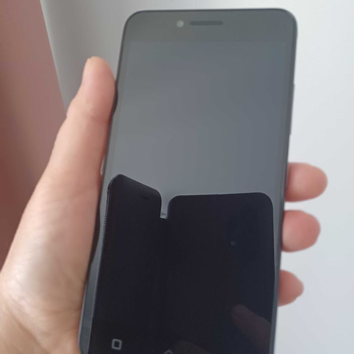 Smartfon Lenovo K5