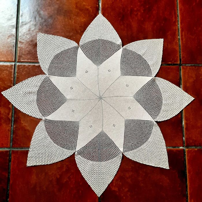 Toalhinha de crochê "Mosaico de Flores" - de algodão  feita à mão