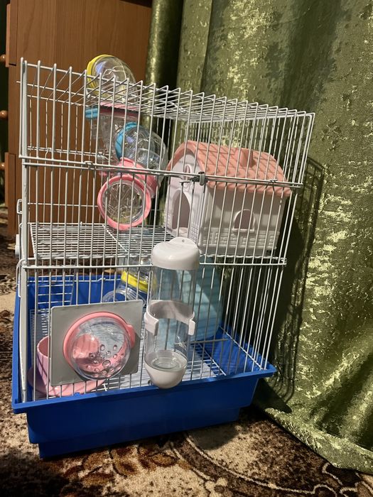 Продам клітку для хомячка