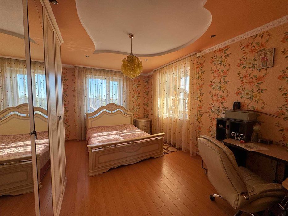 Будинок по вул. Крушельницької