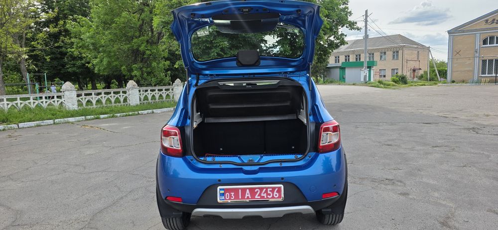 DACIA SANDERO STEPWAY Laureate 1.5диз. 66kv.90л.с