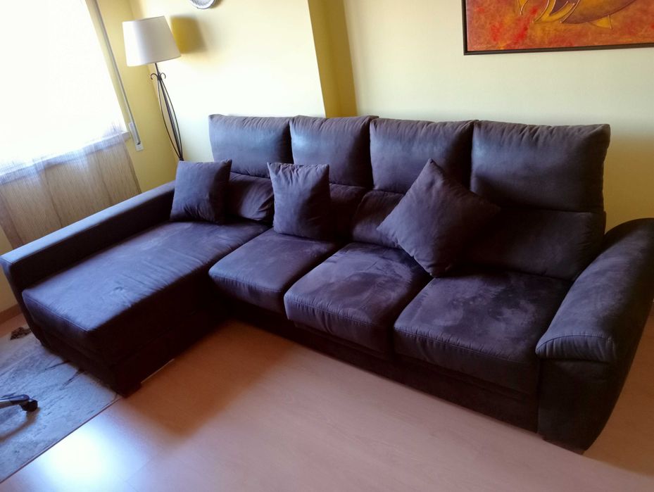 Sofá 4 lugares com chaise longue usado