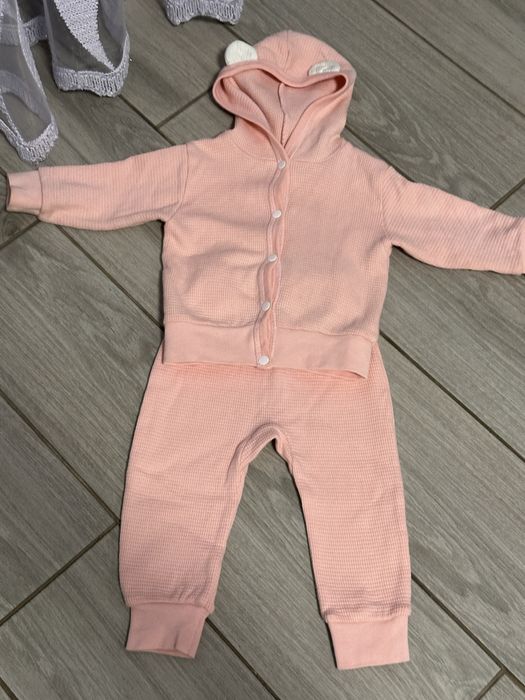 Костюм для дівчинки