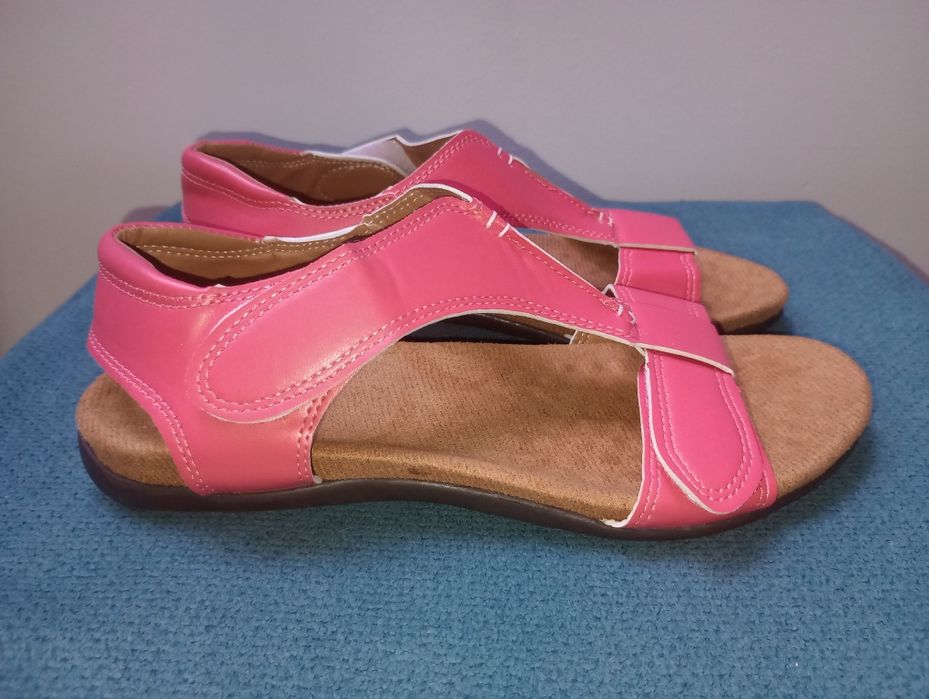 Nowe Sandały ortopedyczne Joharra 38