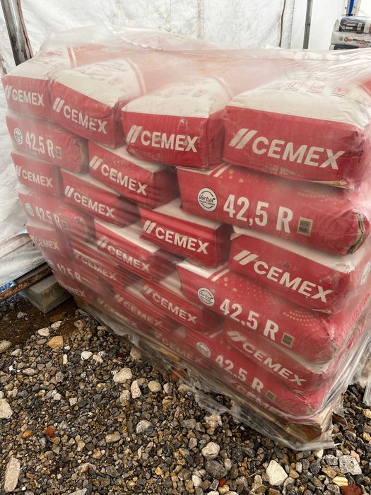 Cement I Cemex 42,5 R Czerwony 25 kg Worek