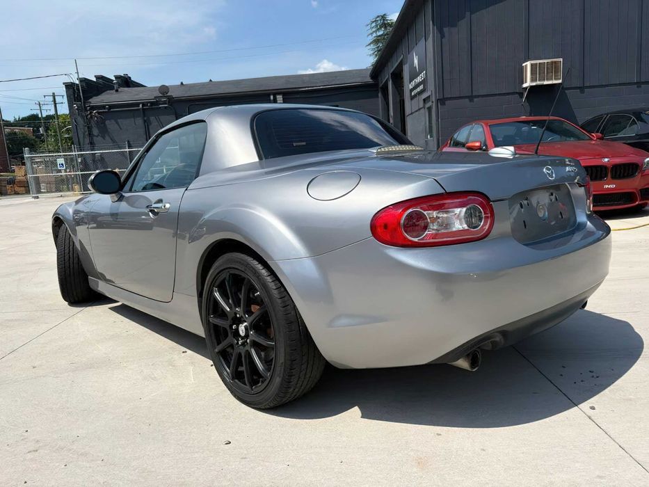 Mazda MX-5      2013