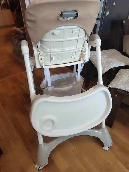 Стілець для годування дитячий Carrello