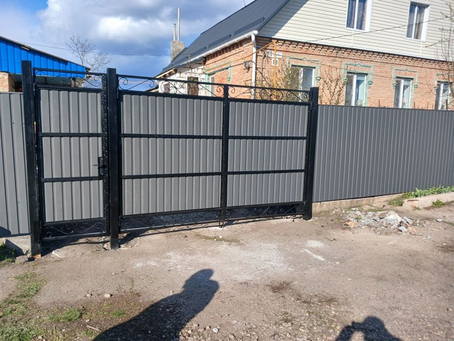 Установлюєм паркани, ворота,хвіртка під ключ