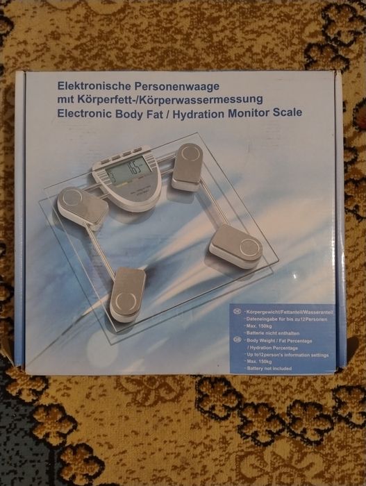 Побутові електронні ваги з вимірюванням жирових відкладень/втрати ріди