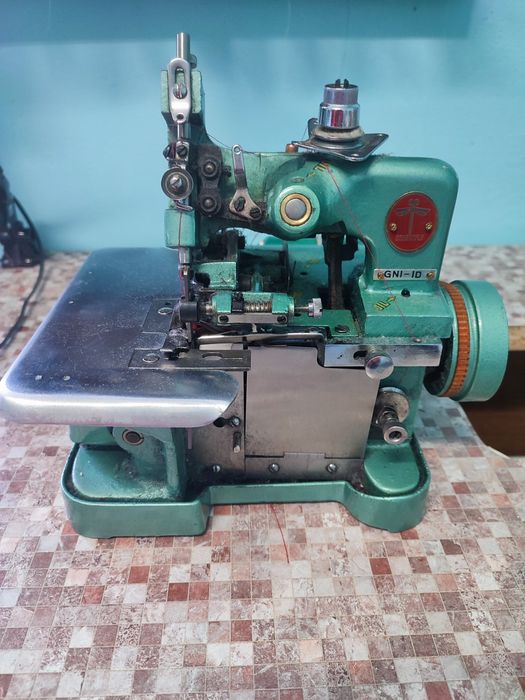 Оверлок промышленный 3-х нитка