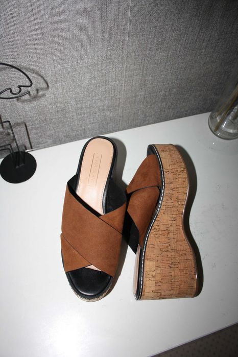 Босоніжки на платформі river island, розмір 5/38, сабо шльопанці