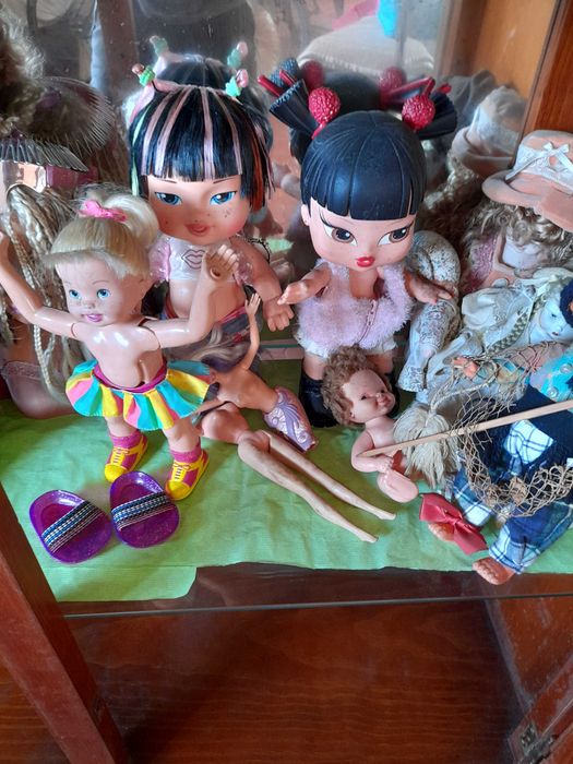 coleção de bonecas