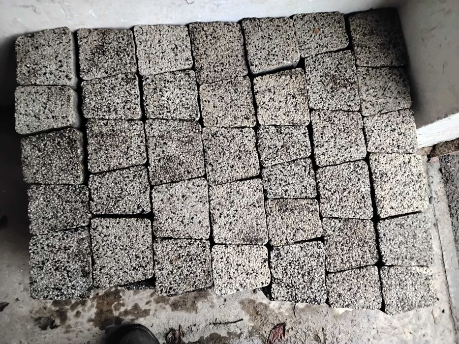 Kostka brukowa plukana uzywana ladna