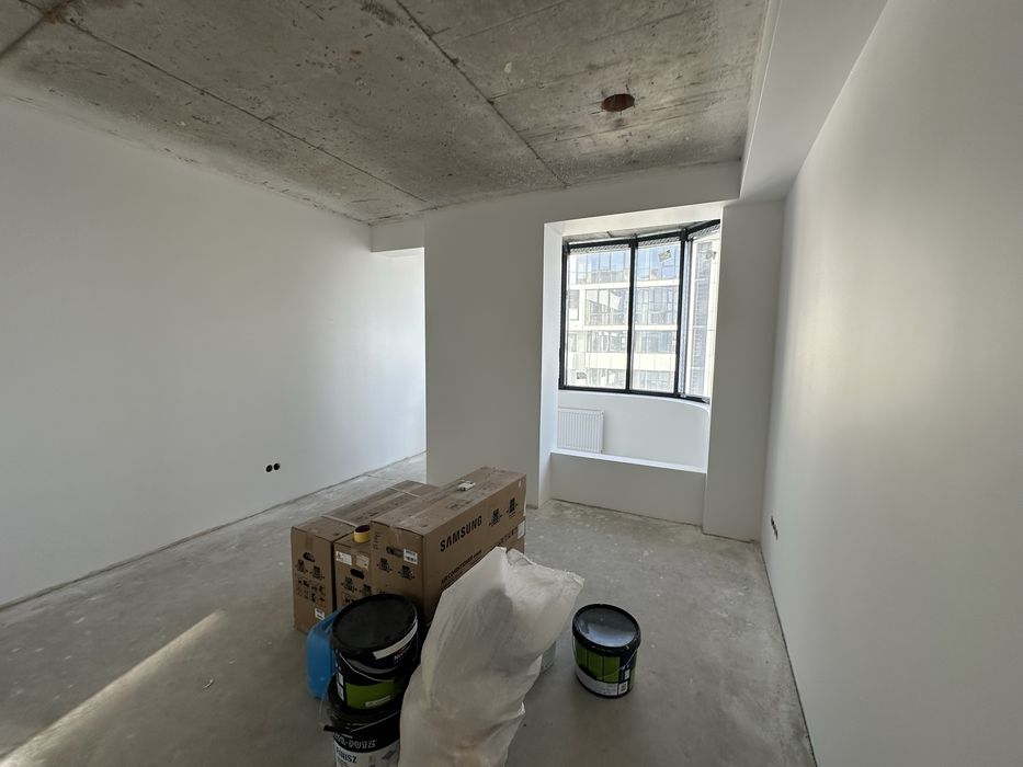 Продам в центрі Sky center 3 км площа 100м2