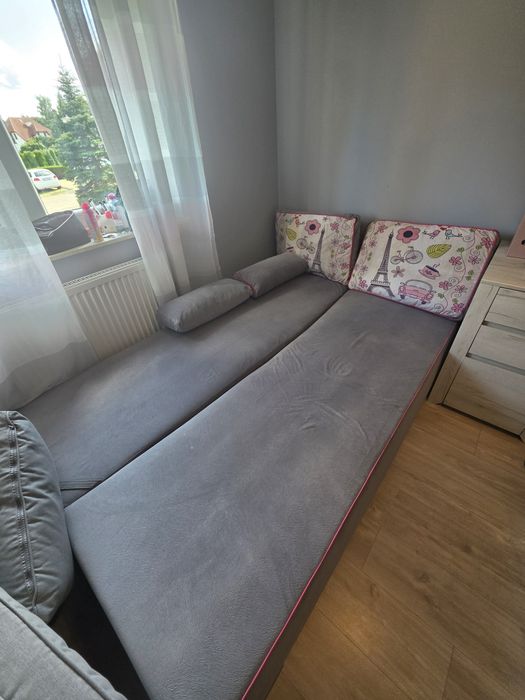 Kanapa rozkładana z funkcją spania