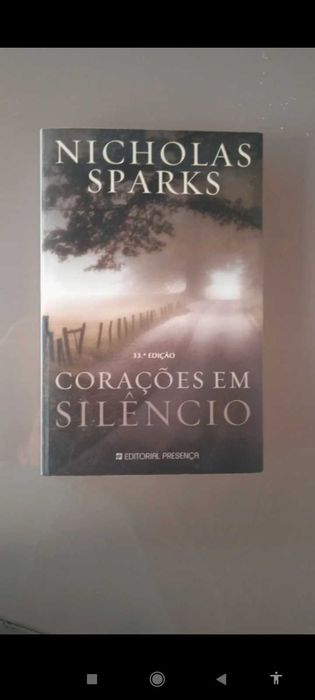 Livro Corações em silêncio de Nicholas Sparks