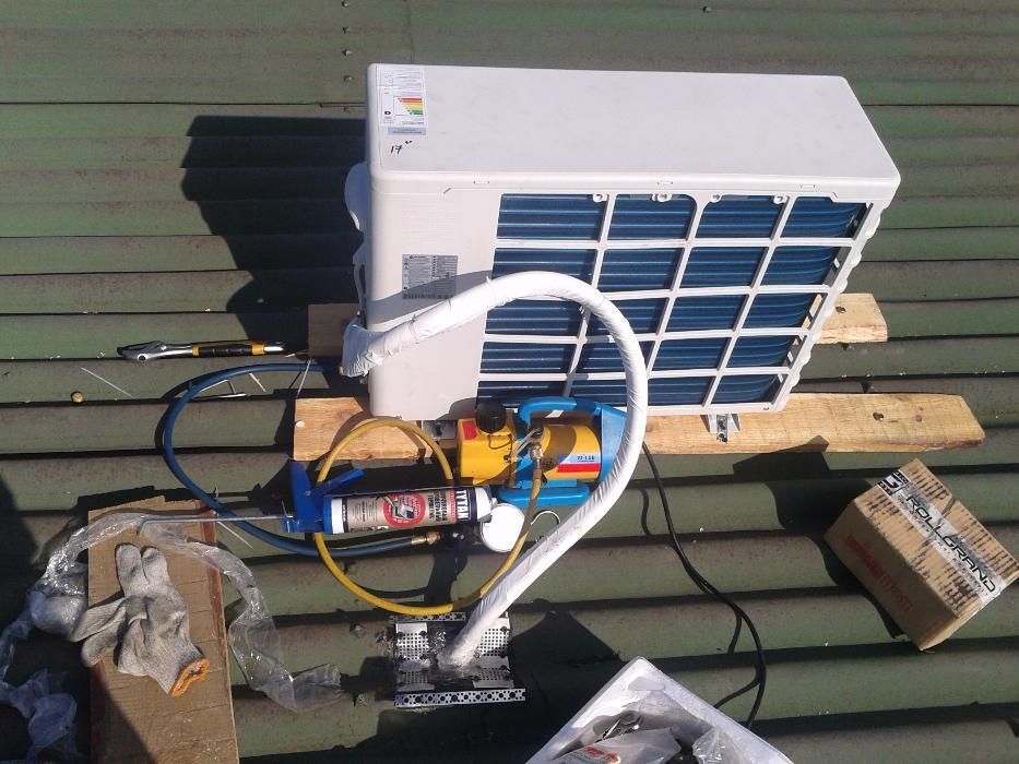 Ремонт холодильників. Монтаж, ремонт кондиционерів, холодильників, про