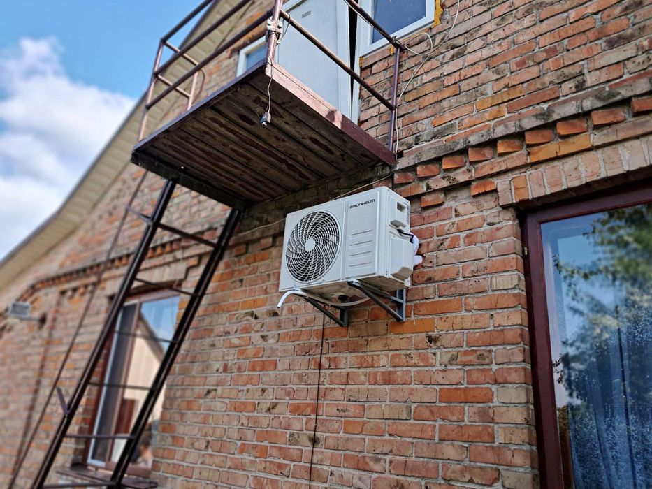 Монтаж кондиціонера ,установка кондиціонера сервіс  продаж кондиціонер