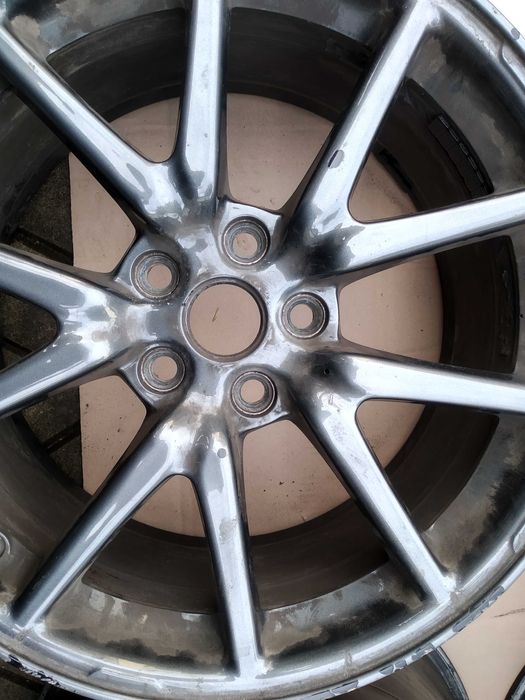 Felgi aluminiowe TESLA 18” x 8.5J”