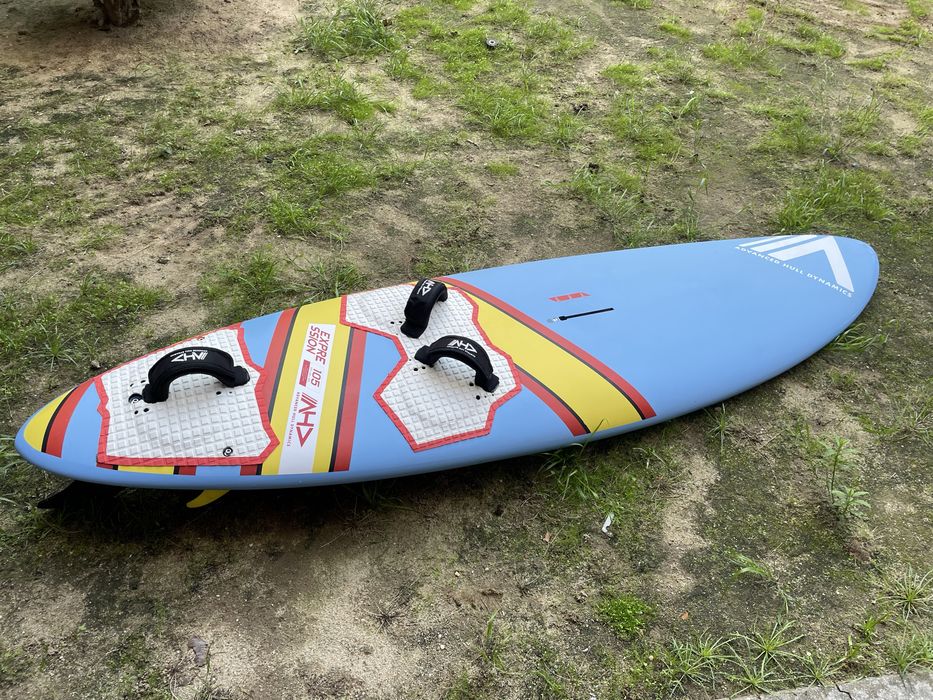 Prancha AHD expression Freewave Carbon Kevlar windsurf 105 litros