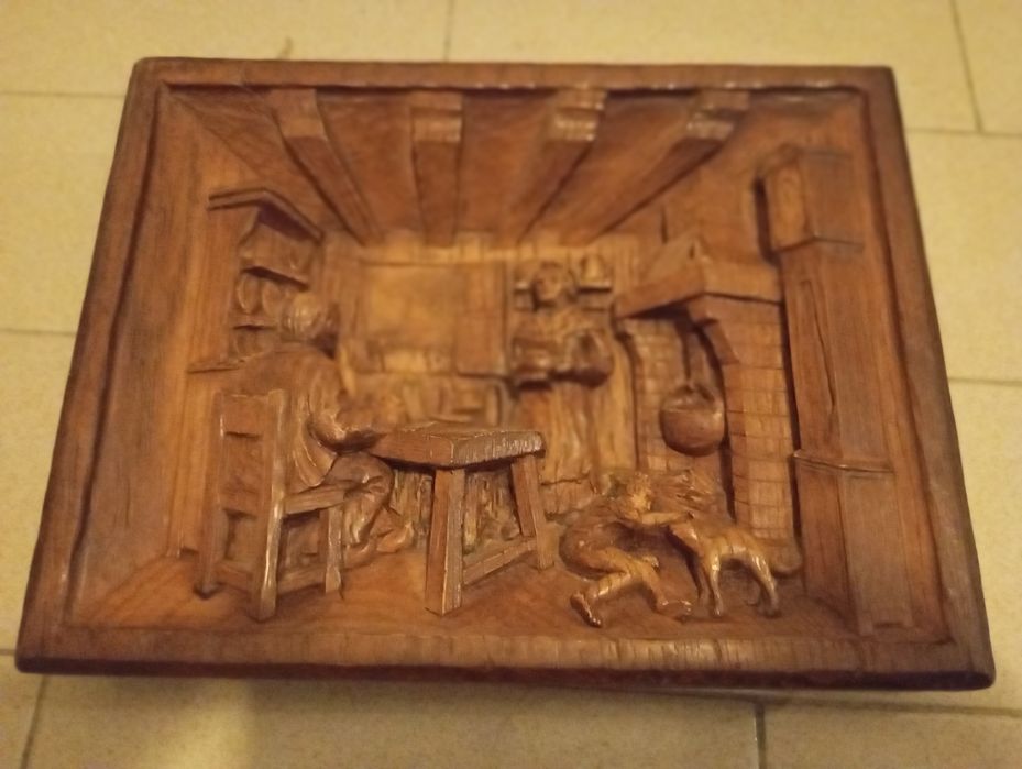 3 quadros esculpidos em madeira entalhada