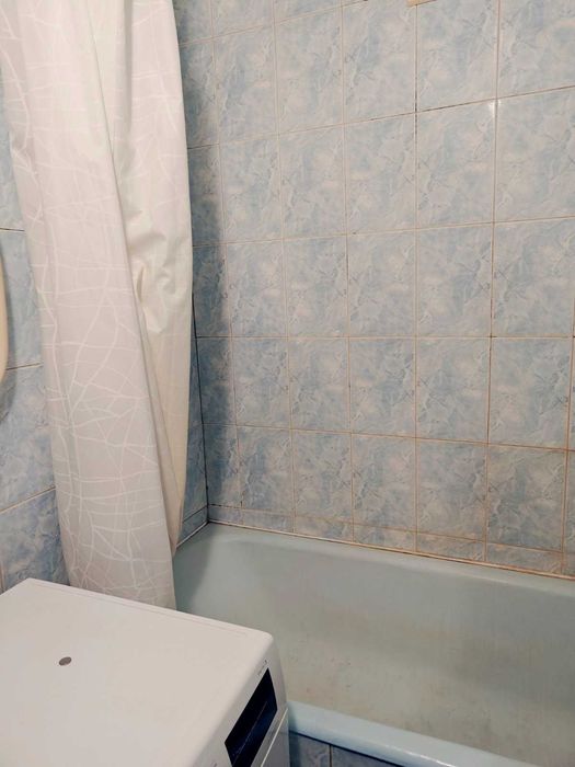 Продам 2 к. квартиру, ул. Владислава Зубенка