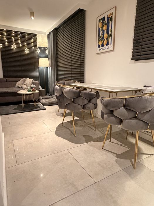 Apartament dwupoziomowy w centrum miasta