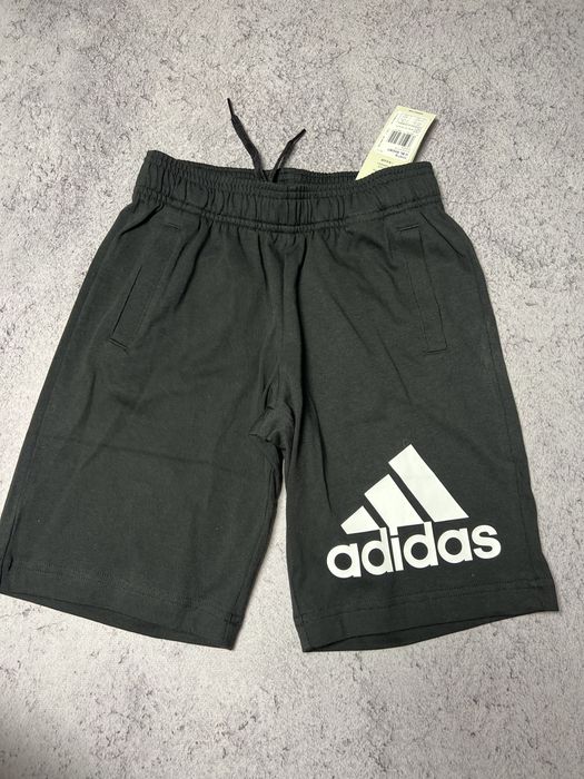 Adidas шорти оригінал