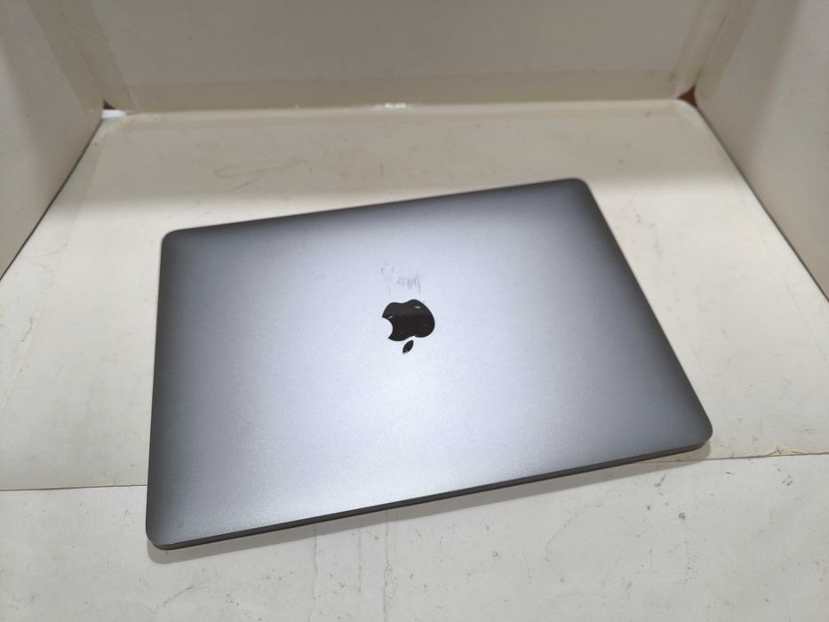 Apple Macbook Pro 13 i5 2016 SSD 128GB 8GB ram Retina