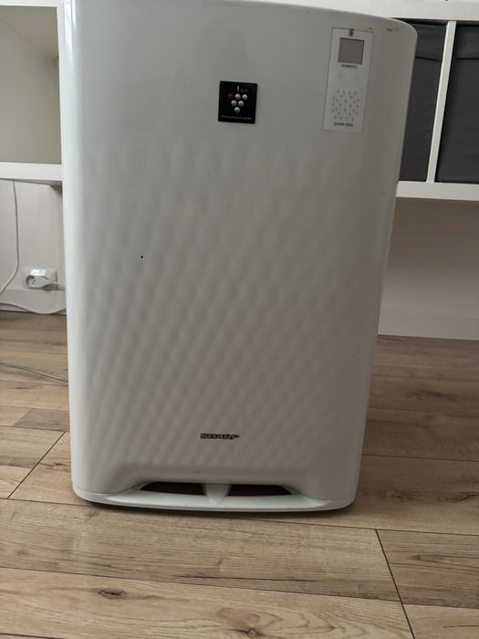 Oczyszczacz z funcija nawiliżania  SHARP KC-A60EU-W