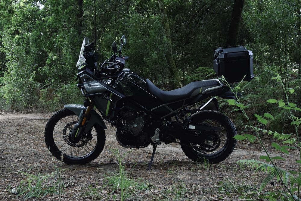 CF moto 450 MT de 2024