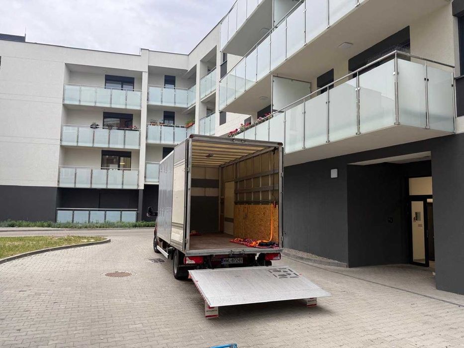 Przeprowadzki  Schodołazy Bagażówki Transport Auto z windą Bydgoszcz