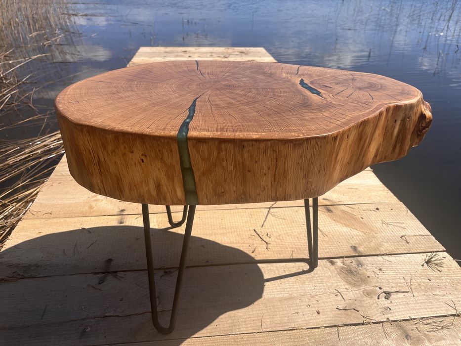 Stolik kawowy handmade z dębu czerwonego