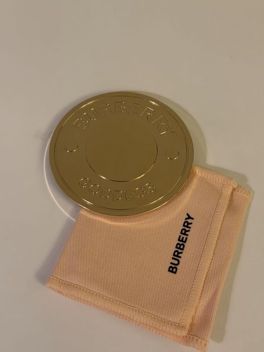 Брелок Burberry