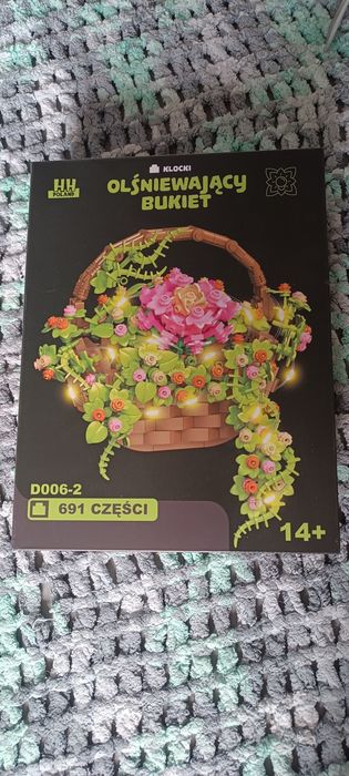 Klocki "Olśniewający bukiet" 691 części!