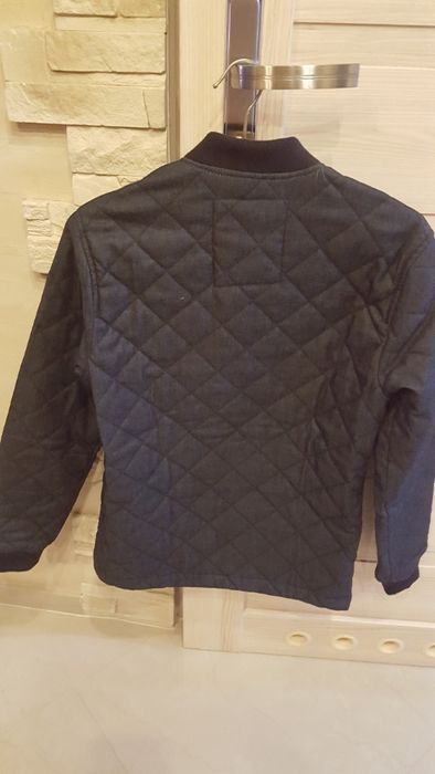 Kurtka firmy pull and bear!