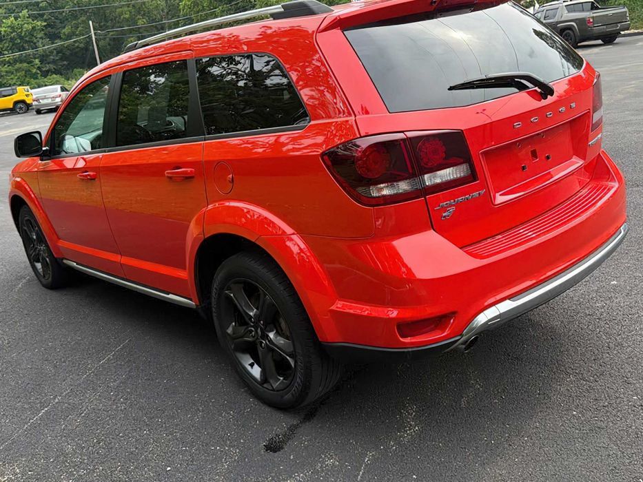 Dodge Journey Crossroad      2019
