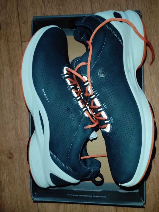 Кроссовки ECCO 46р
