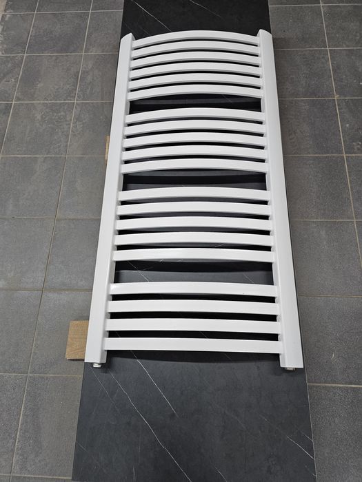 Grzejnik drabinkowy nowy nie używanym okazja