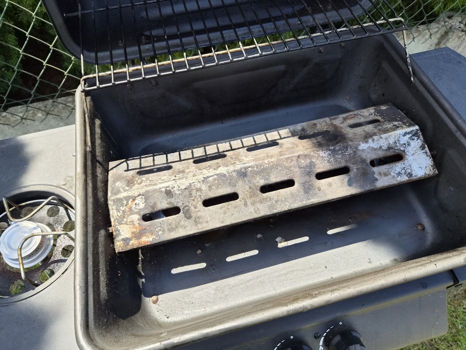 Grill gazowy ogrodowy