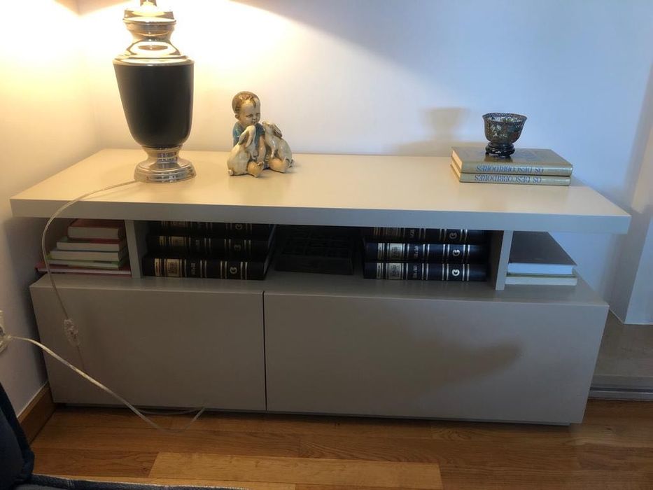 2 móveis de sala - design de arquitecto