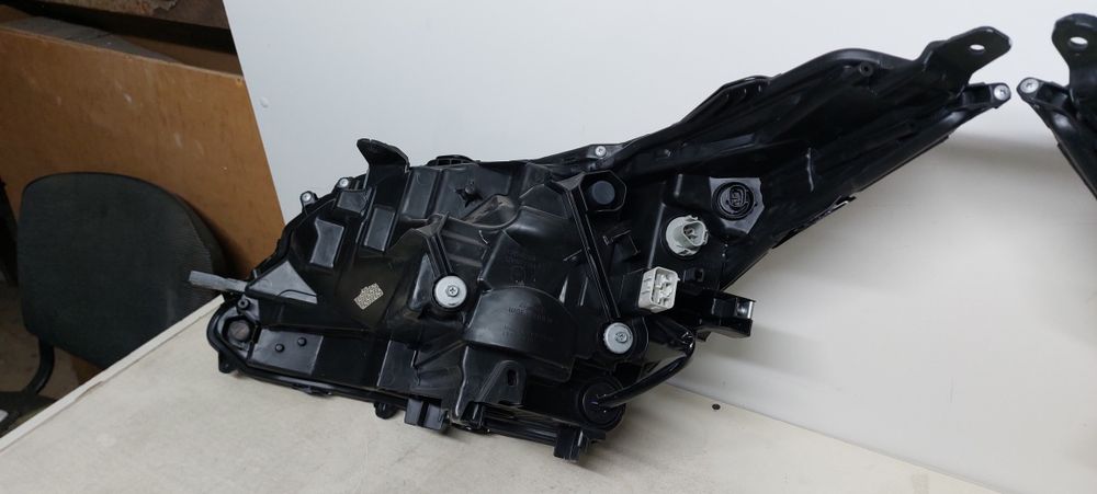 Фара Lexus RX 2016 2017 2018 2019 2020 фари ліва права оптика