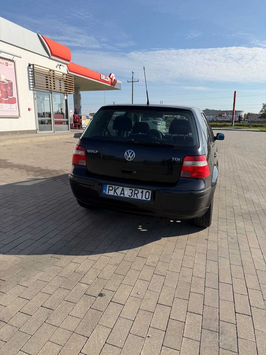 VW GOLF 4  1.9TDI  110km.