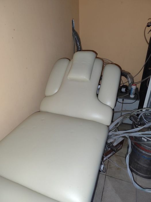 косметологічна кушетка багатофункціональна